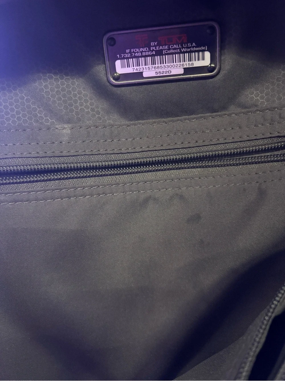 Tumi model 5522d